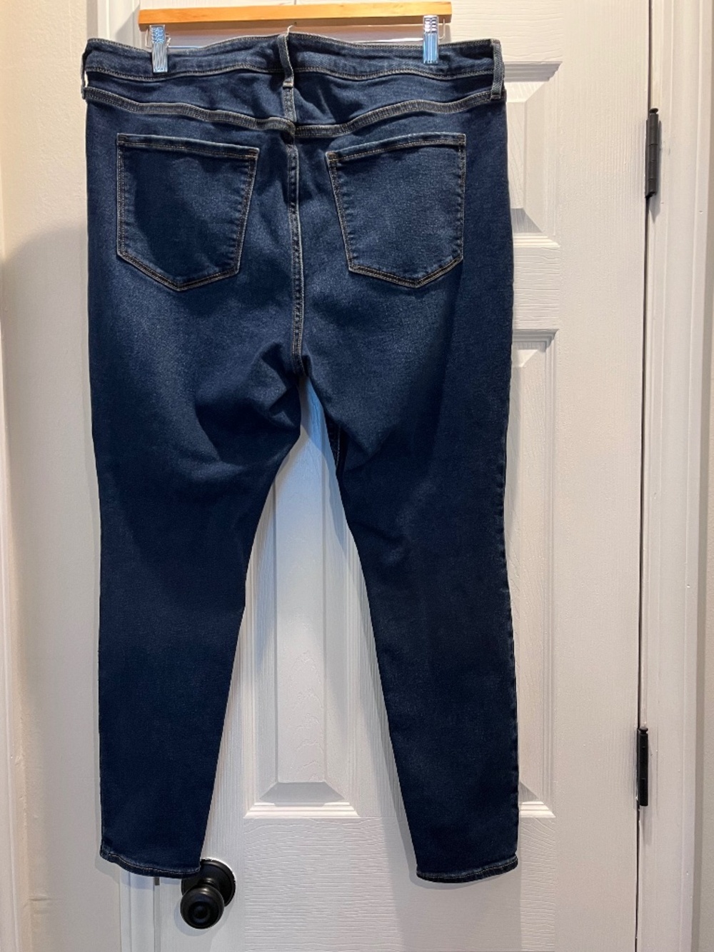 Old Navy Mid Rise Rockstar Super Skinny Jeans size 18